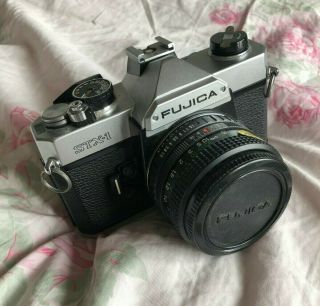 Vintage Fujifilm Fujica Stx - 1 35mm Slr Film Camera Point And Shoot