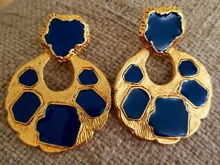Vintage Signed Aj Blue Enameled Gold Tone Clip Earrings