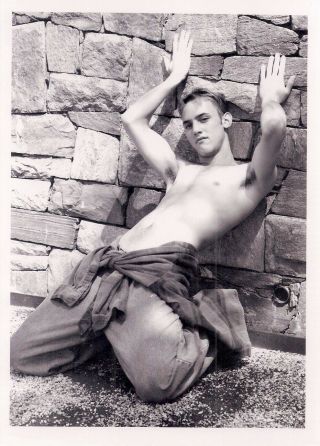 Gay: Vintage 95/02 Semi - Nude Male 5x7 Stamped Photograph Luscious Lithe Torso M4