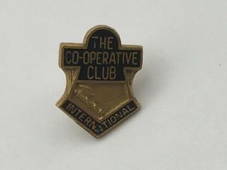 Vintage The Co - Operative Club International Screw Back Lapel Pin Tie Tac C6