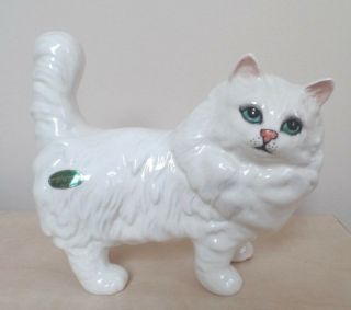 Vintage - Beswick - White Persian Cat - With Sticker