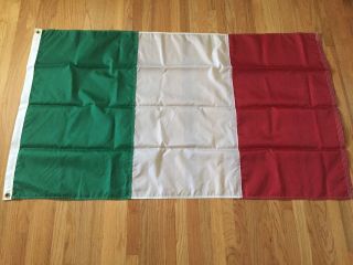 Vintage 3x5 Ft Nylon Flag Of Italy