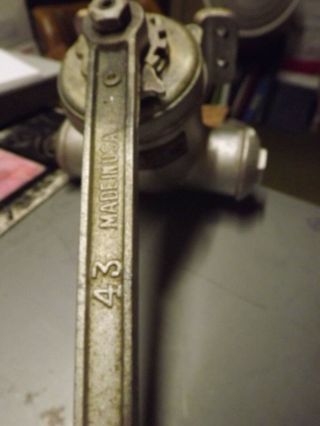 VINTAGE SARGENT DOOR CLOSER AND 41A ON THE BODY 43 ON THE ARMS ESTATE 4