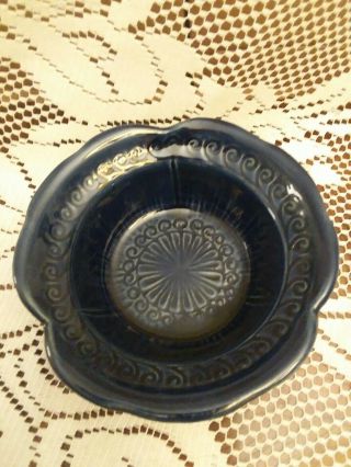 Rare Vintage Mccoy Usa Dark Blue Glaze 6 " Fluted Rim Footed Bowl - Very Lovely