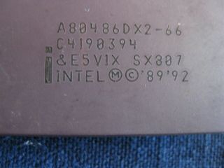 Intel i486 DX2 A80486DX2 - 66 Ceramic GOLD CPU Processor 66MHz Vintage 3