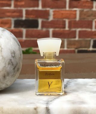 Y By Yves Saint Laurent Parfum Women 3.  5ml Mini Vintage