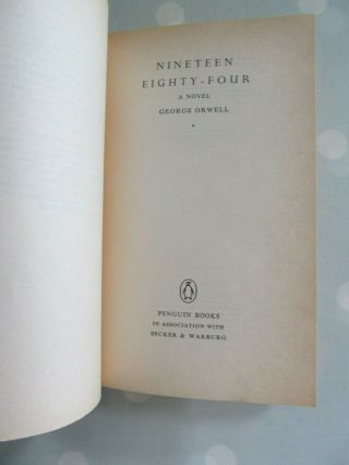 1984 BY GEORGE ORWELL VINTAGE PENGUIN DATED 1971 NINETEEN EIGHTY FOUR 2