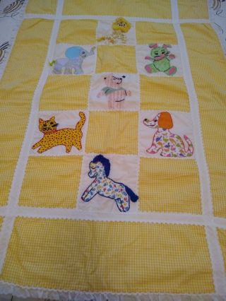 Vintage Yellow Gingham Baby Quilt With Applique 