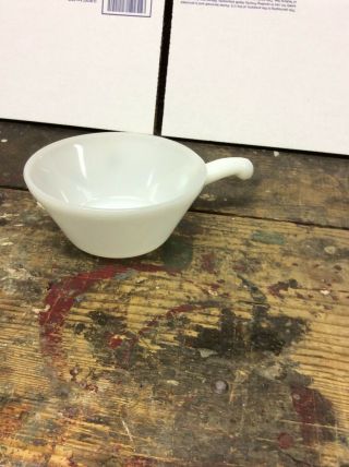 1 Vintage White Milk Glass Soup Bowls With Handle Starburst Design Marked 29