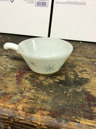 1 Vintage White Milk Glass Soup Bowls With Handle Starburst Design Marked 29 2