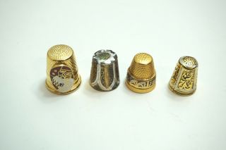 4 Vintage Brass Painted Or Enameled Thimbles In Mixed Sizes 1 Is 1776 / 1976