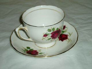 vintage Colclough fine china tea cup and saucer,  red floral pattern number 7552 3
