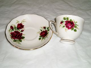 vintage Colclough fine china tea cup and saucer,  red floral pattern number 7552 5
