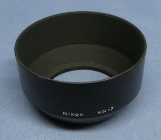 Vintage Nikon Lens Hood HN - 7 85mm f/1.  8 Screw - In Type w/Box 2