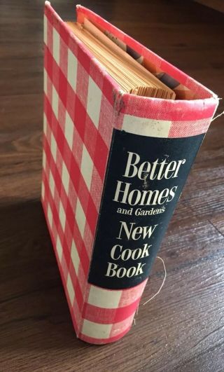 VTG Better Homes And Gardens Cookbook 5 Ring Bound 1953 1st Ed.  7th Printing 4