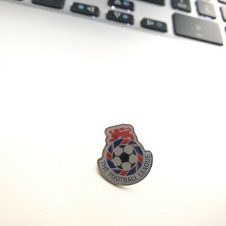 Classic Vintage The Football League (1988 - 2004) Football Pin Badge