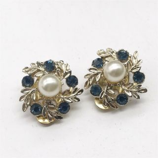 Vintage Blue Sapphire Glass And Faux Pearl Cluster Clip On Ladies Earrings
