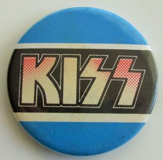Kiss Name Logo Large Vintage Metal Pin Badge From The 1980 