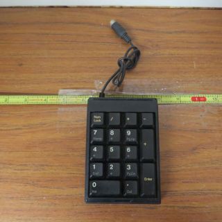 , Ibm 95f5446 Pc Computer Keyboard Ps/2 Connector Vintage Number Pad (no Lid)