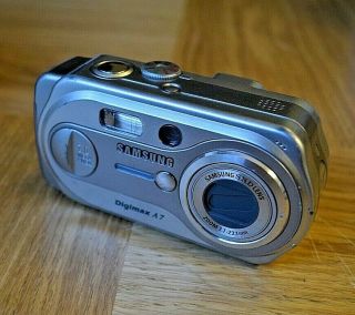 Retro Vintage - Samsung Digimax A7 7.  0mp Digital Camera - Silver