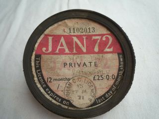 Vintage Classic Car Tax Disc With Disc For 1972 Chrome Back