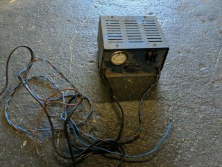 Vintage Davenset Mini Battery Charger 6 Or 12 Volts - 3 Amps Serial No.  796599