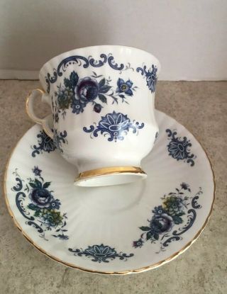 Vintage Royal Windsor Bone China Tea Cup and Saucer Blue Floral England 3