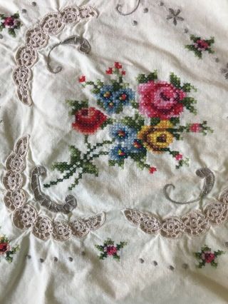 Vintage Tablecloth 48 