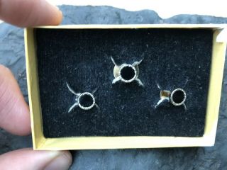 Fab boxed set of 3 vintage screw top collar dress studs buttons silver tone 2