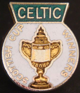 Celtic Fc Vintage Scottish Cup Badge Maker Coffer London Brooch Pin 21mm X 25mm