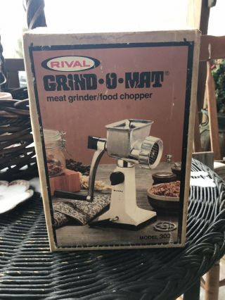 Rival Model 303 Vintage Grind O Mat Meat Food Chopper Processor Box