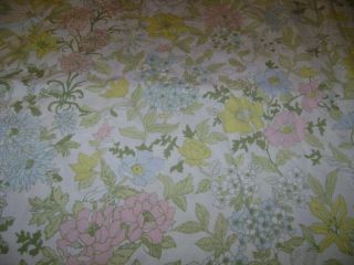 Twin Size Flat Sheet.  Vintage Cannon.  Pink/blue/yellow Floral