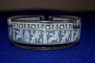 Vintage Small Wedgwood Blue Glass Ashtray With Greco - Roman Graphics - Take A L@@k