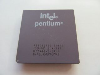 Intel Sy022 Pentium 133mhz Vintage Ceramic/gold Cpu Processor A80502 - 133 