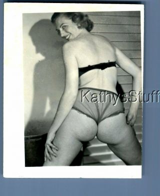Vintage Risque Photo S,  0344 Pretty Woman In Bra And Panties Posed From Behind