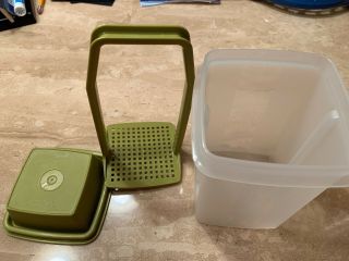 Vintage Tupperware Pic - A - Deli Pickle/olive Keeper Avocado Green 1330
