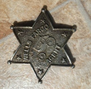 Vtg Wells Fargo Bank Agent Star Pin Souvenir Badge Metal Pewter Tone Stagecoach