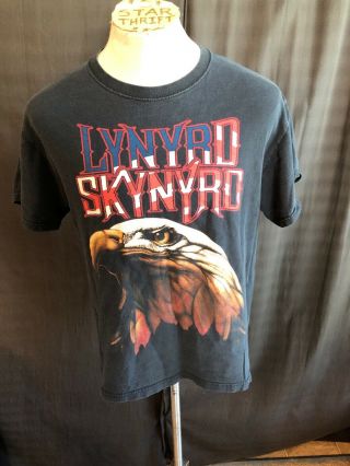 Vintage 1990s Lynyrd Skynyrd Concert Tour Merchandise T Shirt Large Bald Eagle