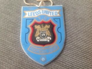 Vintage 1960s Leeds United Club Badge Pennant