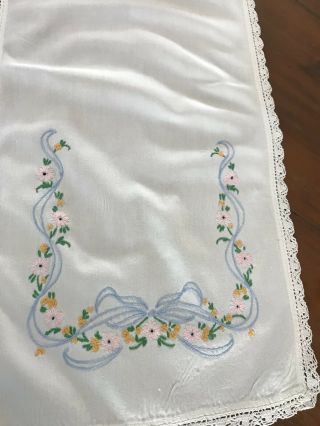 Vintage Table Runner Dresser Scarf Stitched Linen Large Bow Flowers 2