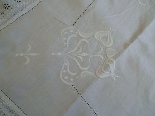 Old/vintage White Work Tablecloth With Art Deco Embroidery,  Lace Trim