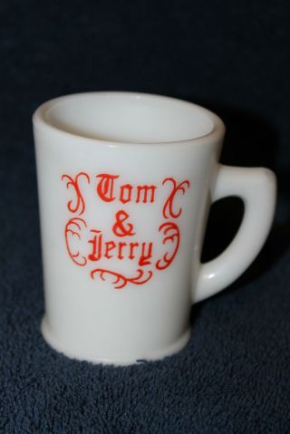 Vintage Mckee White Red Words Milk Glass Tom And Jerry Cup Mug 3.  5 " X 2.  75 "