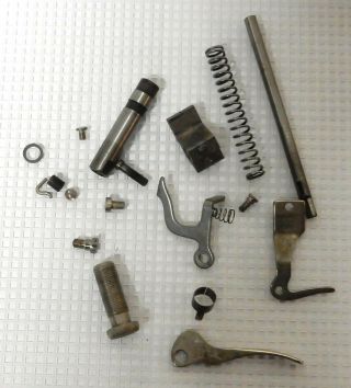Vintage Singer Sewing Machine Model 66 Parts Needle Bar And Front End Parts