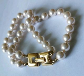 Monet Vintage Hand Knotted Pearl Bracelet Gold Tone Clasp 2 Strand 7.  5