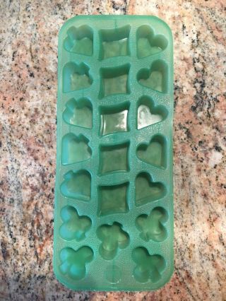 Vintage Ice Cube Tray Card Suits Hearts Spades Clubs Diamonds 20 Cubes Plastic