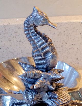 VINTAGE SEAHORSE SILVERTONE HORS D ' OEUVRES TRIO CLAM SHELLS SHAPE DISH R 3