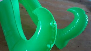 INFLATABLE GRINCH - 2000 How The Grinch Stole Christmas movie film promo VTG 4