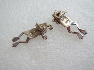 VINTAGE STERLING SILVER PLAYFUL ARTICULATED FROG FROGGY TOAD DANGE POST EARRINGS 3