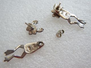 VINTAGE STERLING SILVER PLAYFUL ARTICULATED FROG FROGGY TOAD DANGE POST EARRINGS 4