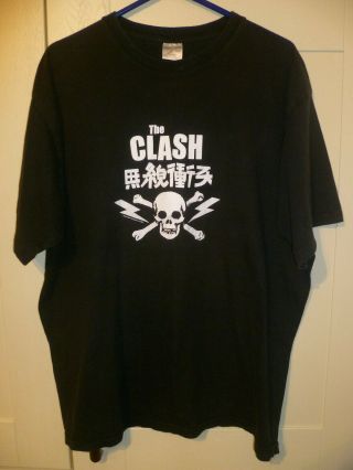 The Clash - 2004 Vintage " Skull & Cross Bones " Black T - Shirt (xl)